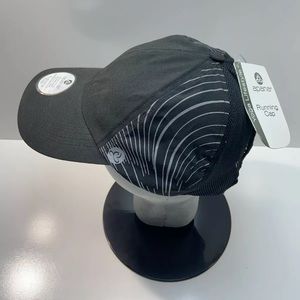 Apana Running yoga Hat Black, Wicking, Reflective,